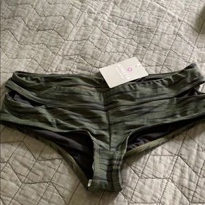Athleta bathing suit bottom